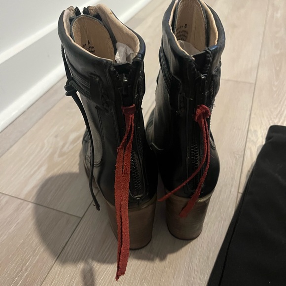 Freebird Bailey boot - Picture 3 of 4